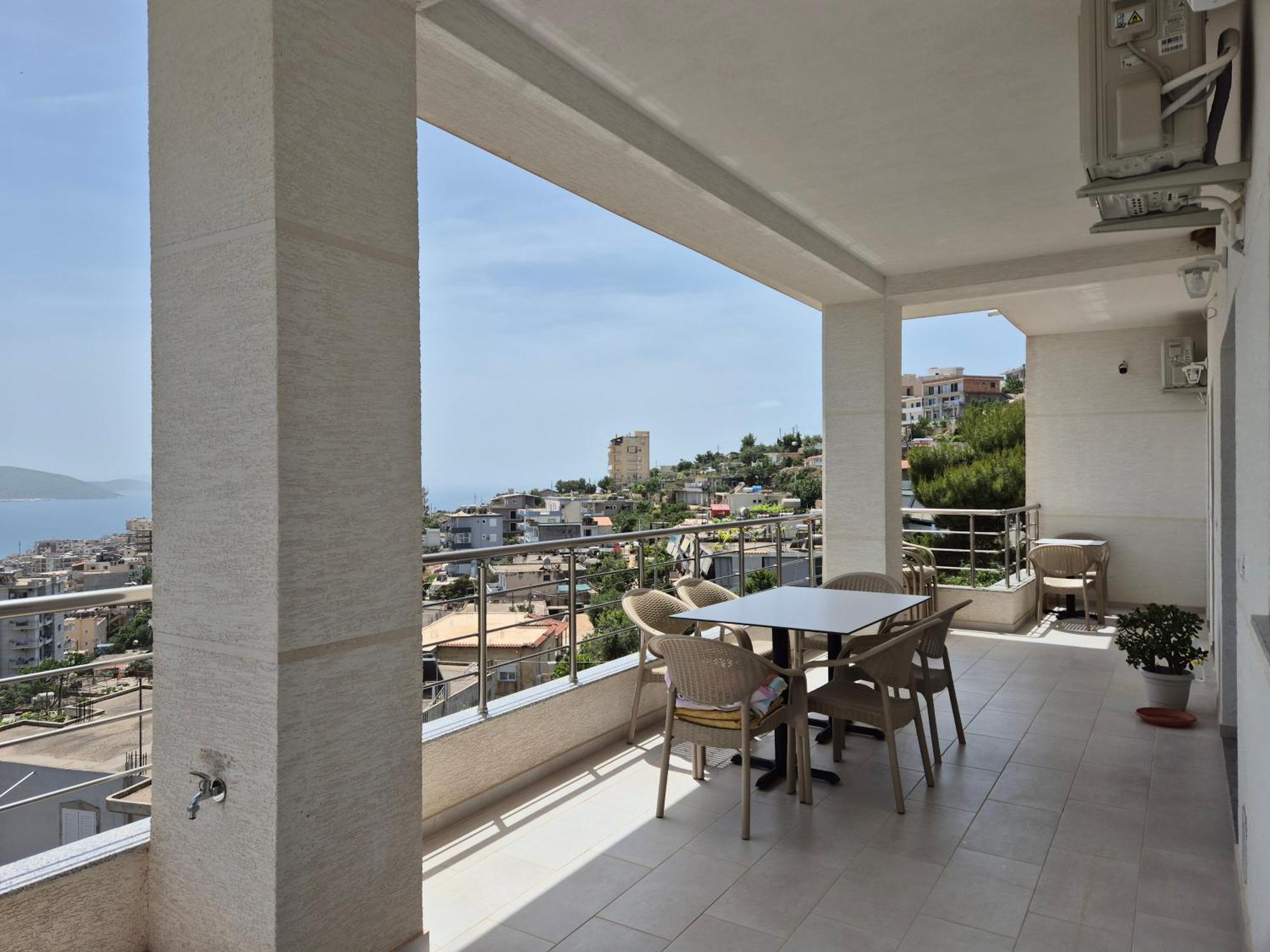 Vila Armela Sarande Luaran gambar